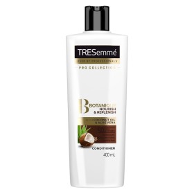 TRESemme Botanique Nourish & Replenish Conditioner, Μαλακτική Κρέμα με Έλαιο Καρύδας & Aloe Vera για Ξηρά Μαλλιά, 400ml